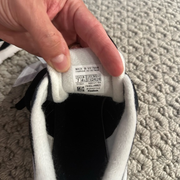 Reebok Women's Black and White Classic Nylon Sneakers - Picture 4 of 7